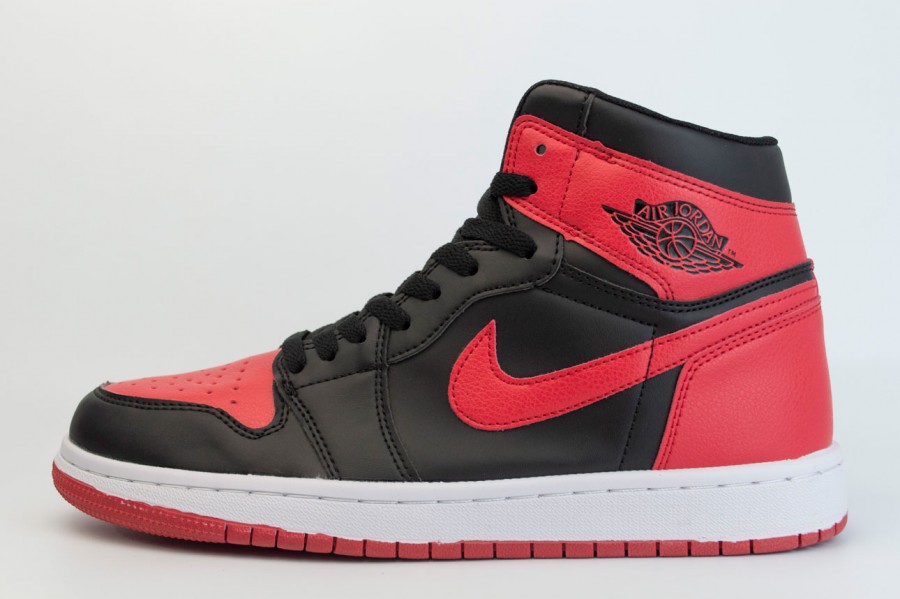 кроссовки Nike Air Jordan 1 Bred