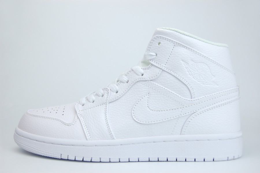 кроссовки Nike Air Jordan 1 Triple White