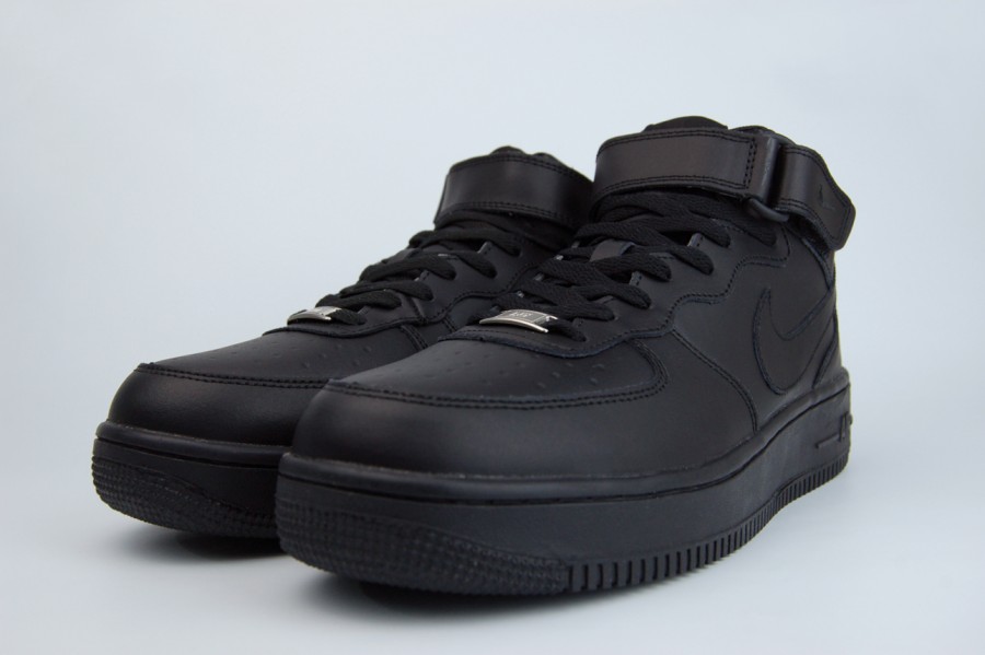кроссовки Nike Air Force 1 Mid Fur Triple Black