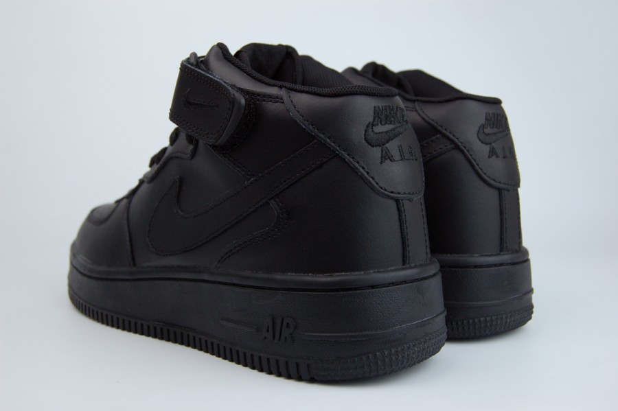 кроссовки Nike Air Force 1 Mid Fur Triple Black