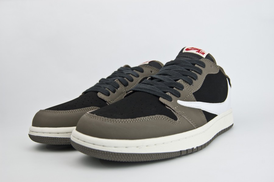Кроссовки Air Jordan 1 Low x Travis Scott