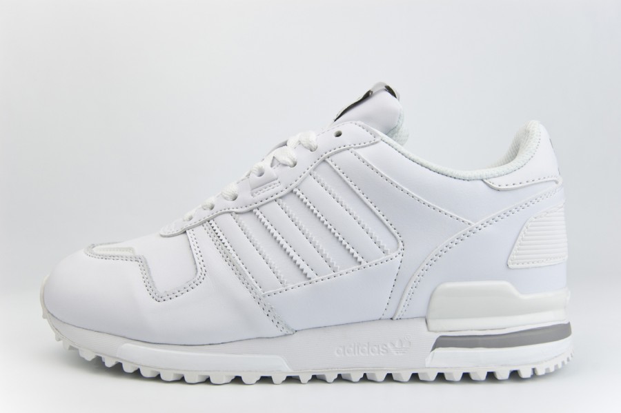 кроссовки Adidas ZX 700 Leather Triple White
