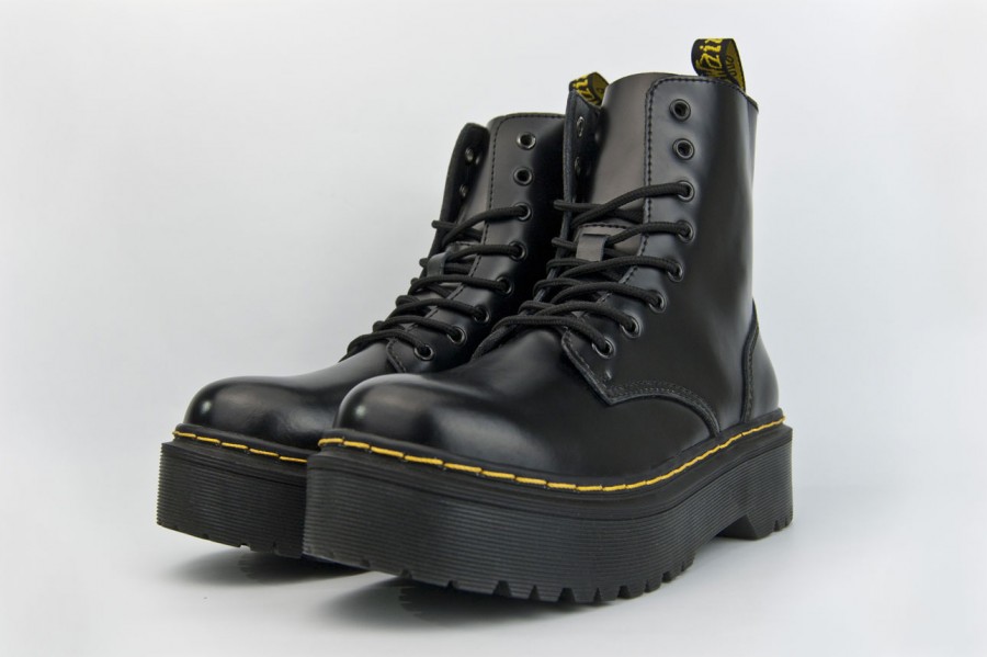 Ботинки Dr. Martens Molly Wmns Lock Black