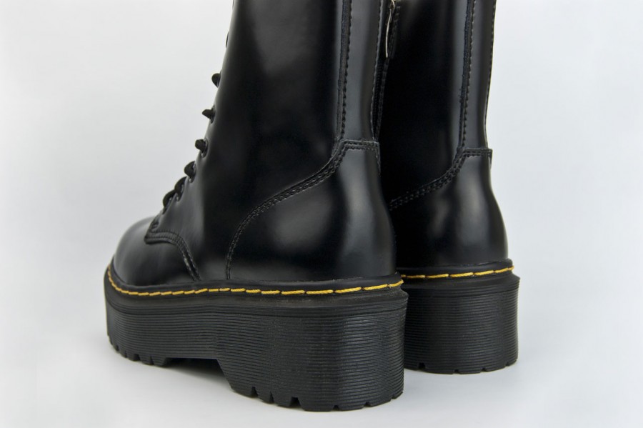 Ботинки Dr. Martens Molly Wmns Lock Black