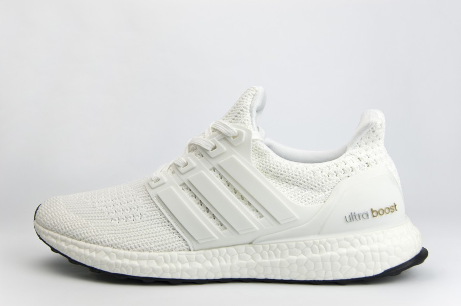кроссовки Adidas UltraBoost Triple White