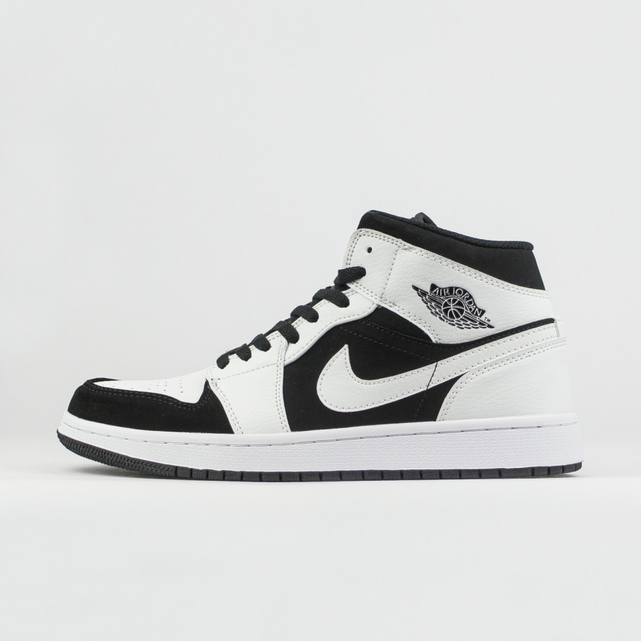 кроссовки Nike Air Jordan 1 White / Black