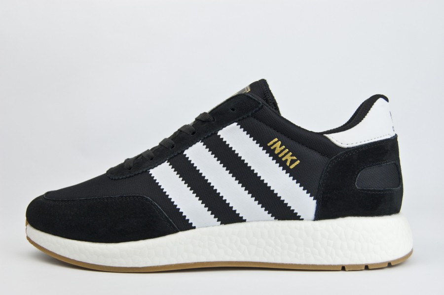 кроссовки Adidas Iniki Runner Black / White