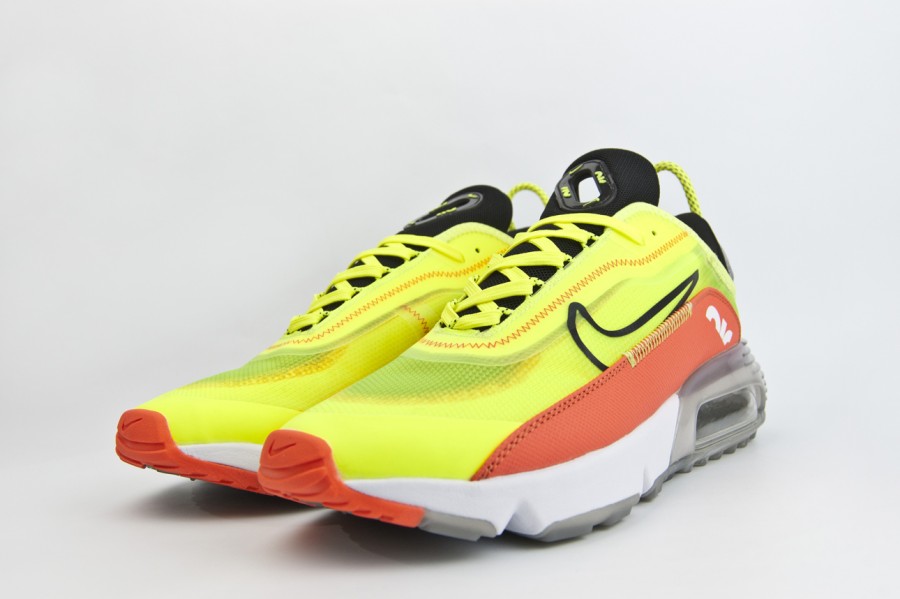 кроссовки Nike Air Max 2090 Yellow / White