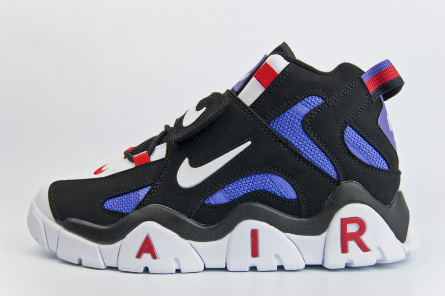 кроссовки Nike Air Barrage Mid Raptors