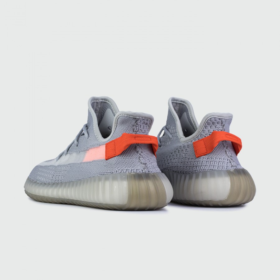 кроссовки Adidas Yeezy 350 boost v2 Tail Light