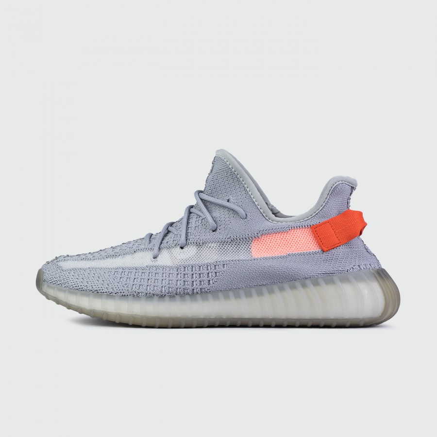 кроссовки Adidas Yeezy 350 boost v2 Tail Light