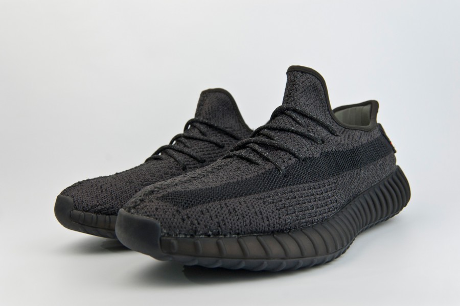 кроссовки Adidas Yeezy 350 boost v2 "Black Reflective"