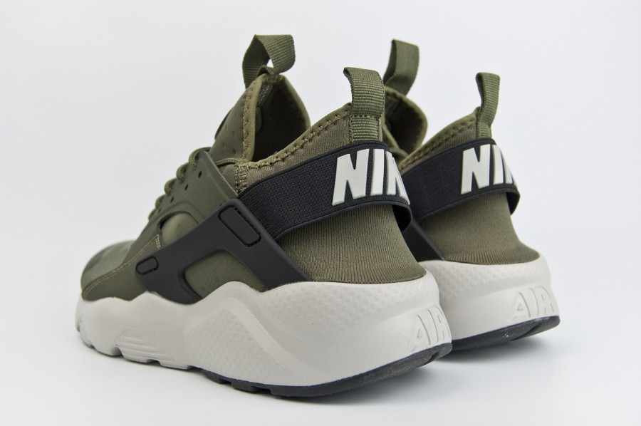 Кроссовки Nike Air Huarache Ultra Wmns Green / White
