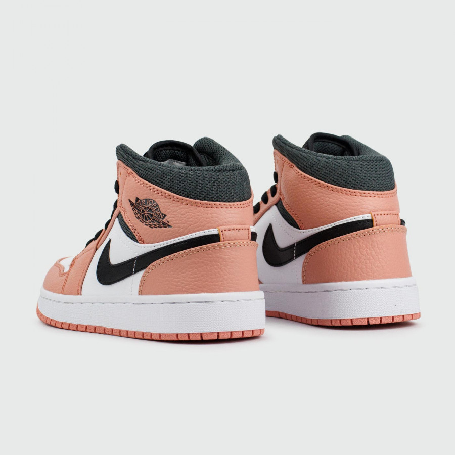 кроссовки Nike Air Jordan 1 Wmns Pink Quartz