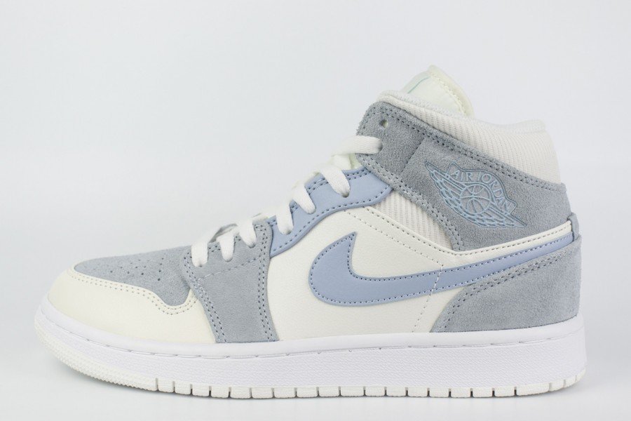 кроссовки Nike Air Jordan 1 Wmns Mixed Textures Blue