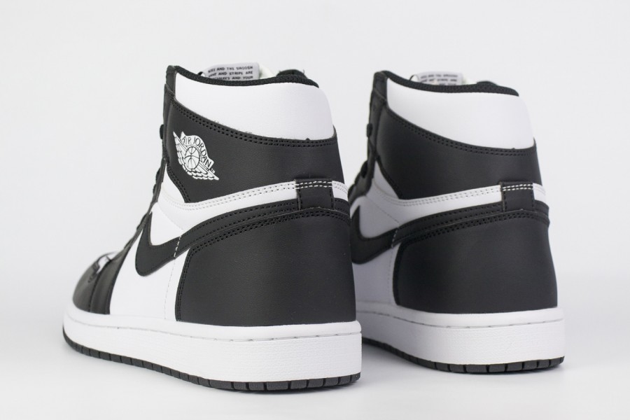 кроссовки Nike Air Jordan 1 Black / White