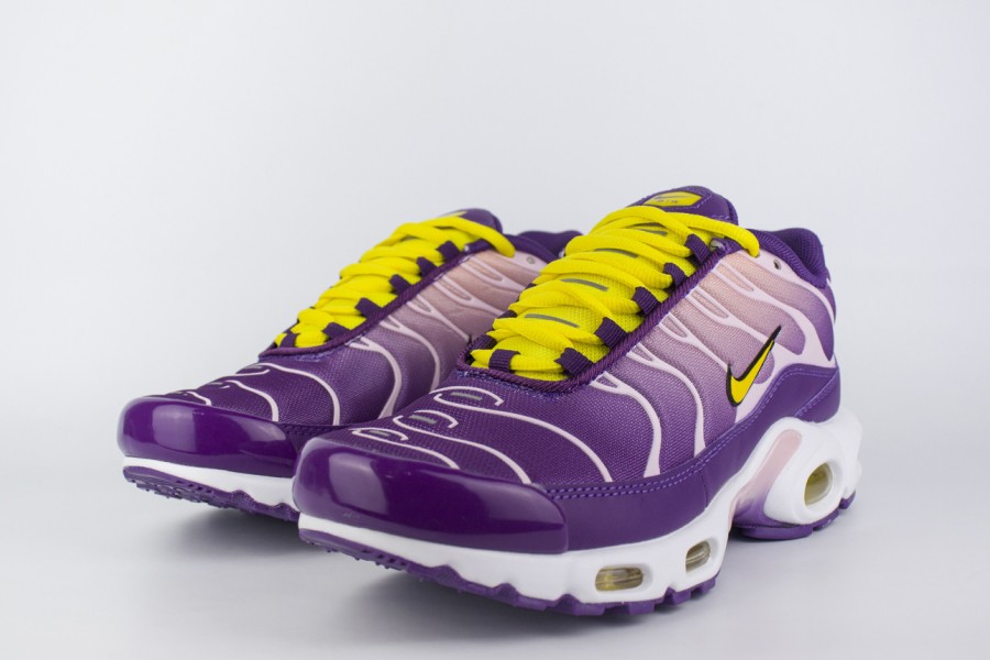кроссовки Nike Air Max Plus Tn Wmns / Purple