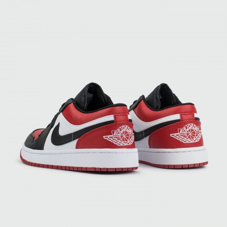 кроссовки Nike Air Jordan 1 Low Bred Toe