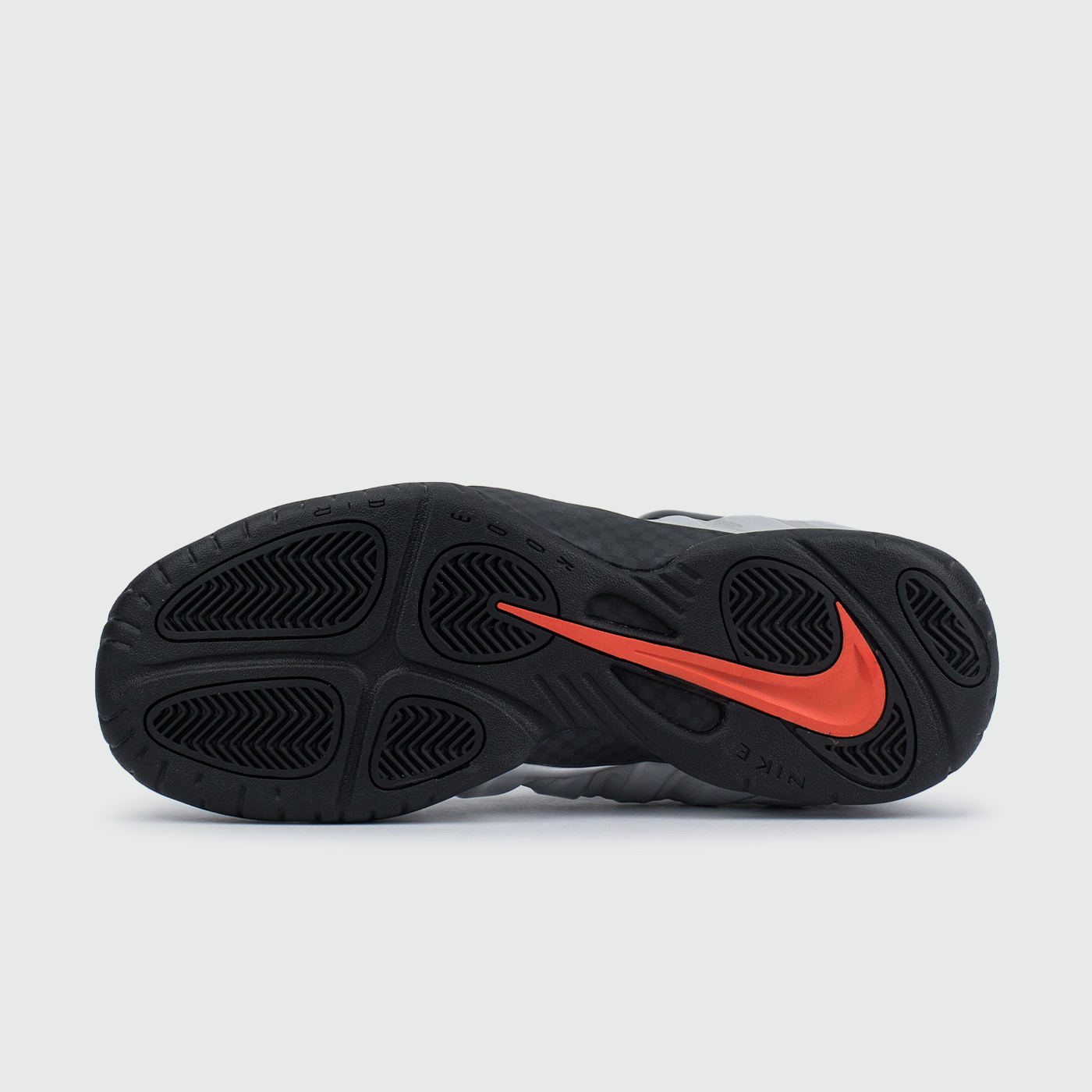 Nike foamposite one femme argent on sale