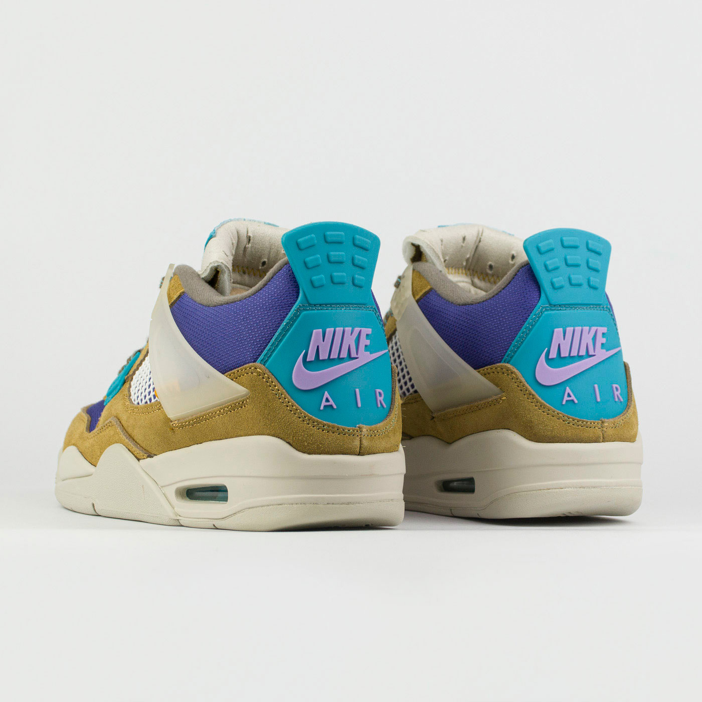 Кроссовки Nike Air Jordan 4 Retro x Union Desert Moss