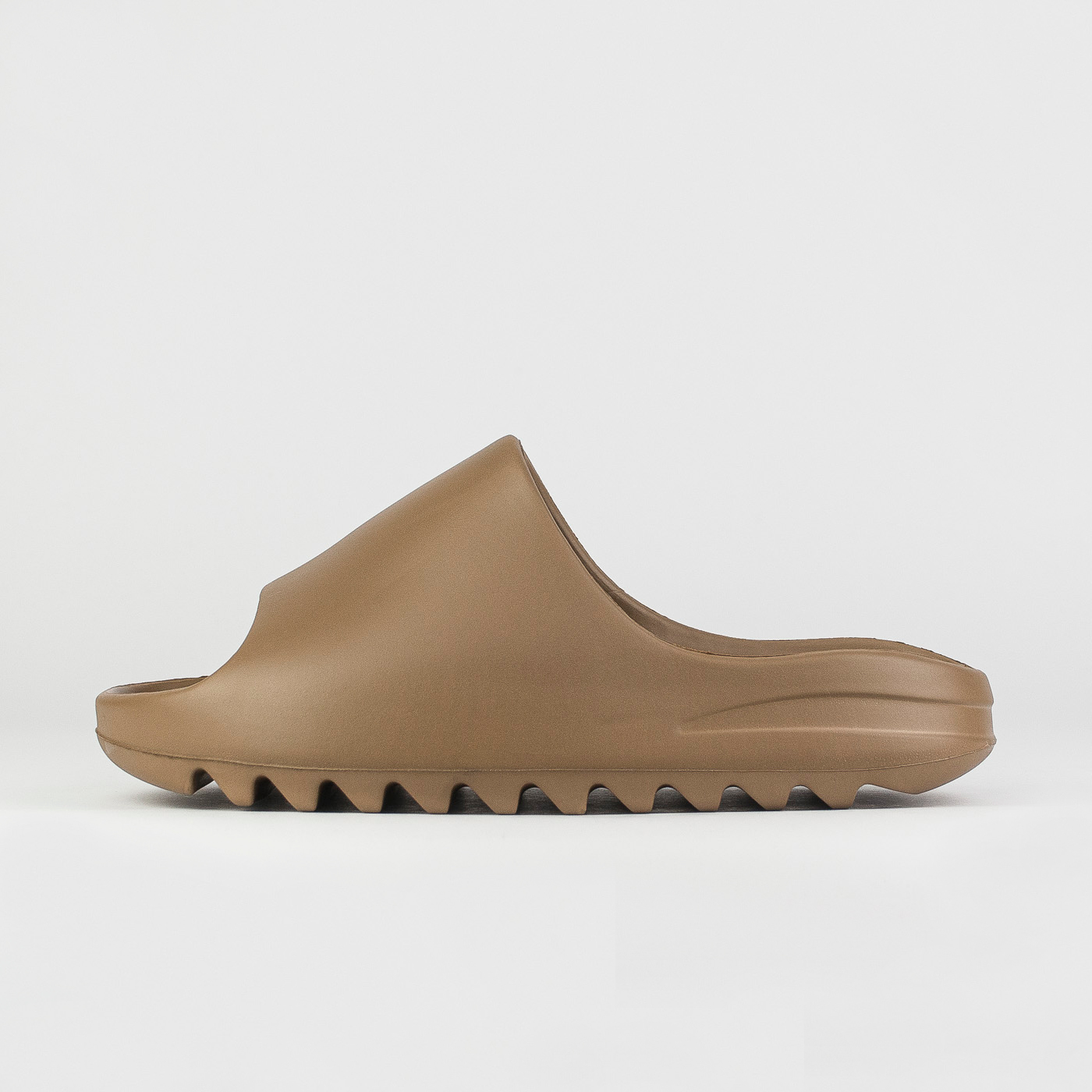 Шлёпки Adidas Yeezy Slide Khaki