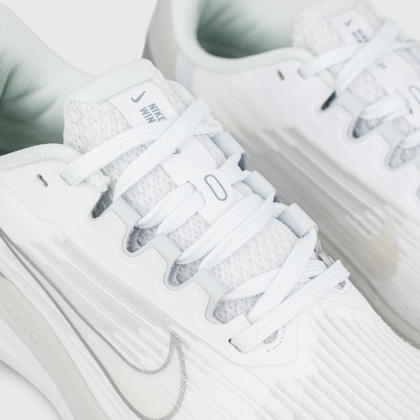 Кроссовки Nike Air Winflo 9 White Silver