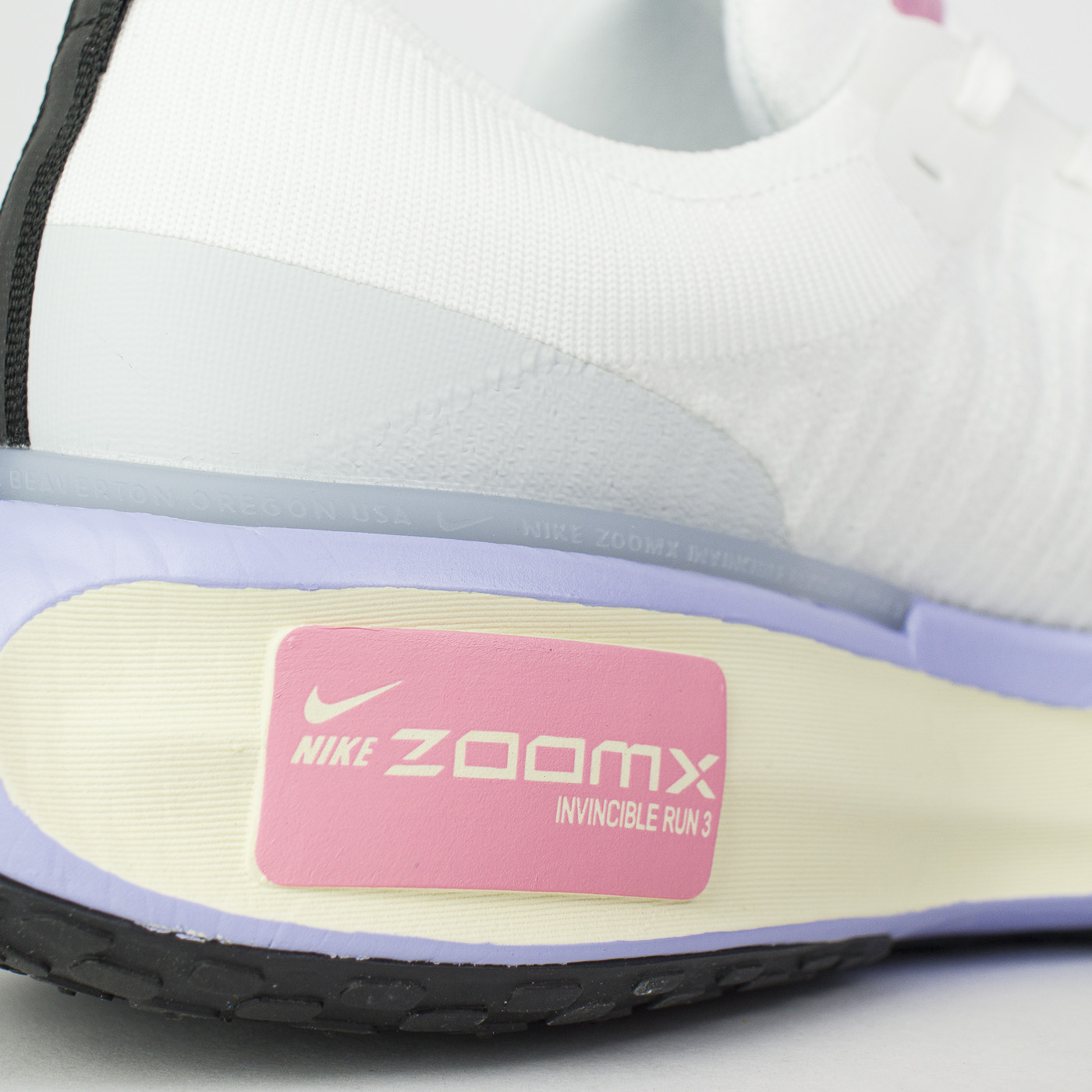 Кроссовки Nike Zoomx Invincible Run Fk 3 White