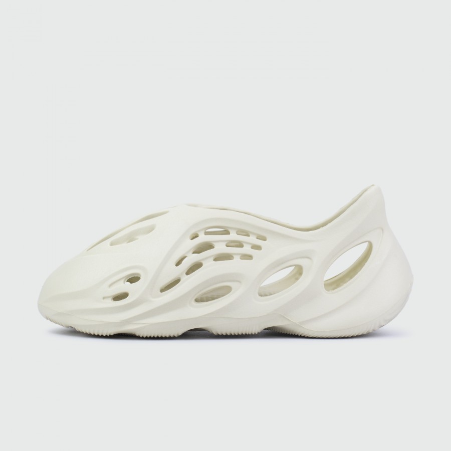 кроссовки Yeezy Foam Wmns Ararat
