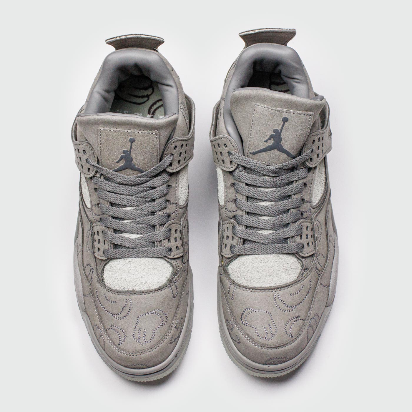 Кроссовки Nike Air Jordan 4 KAWS new