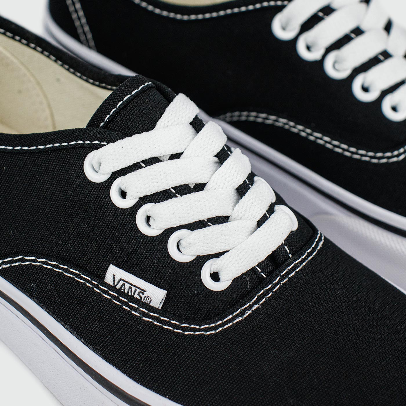 Кеды Vans ERA Black / White Wmns