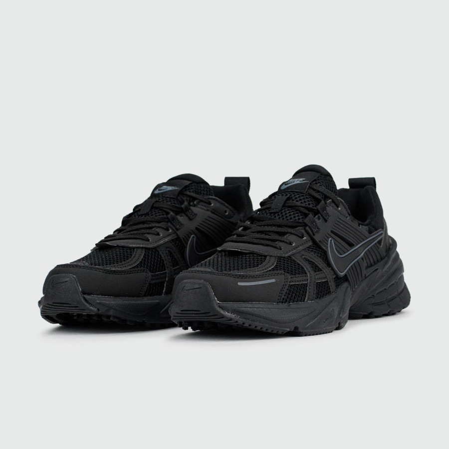 Кроссовки nike v2k run running. Nike RUNTEKK 2. Nike v2k RUNTEKK черные