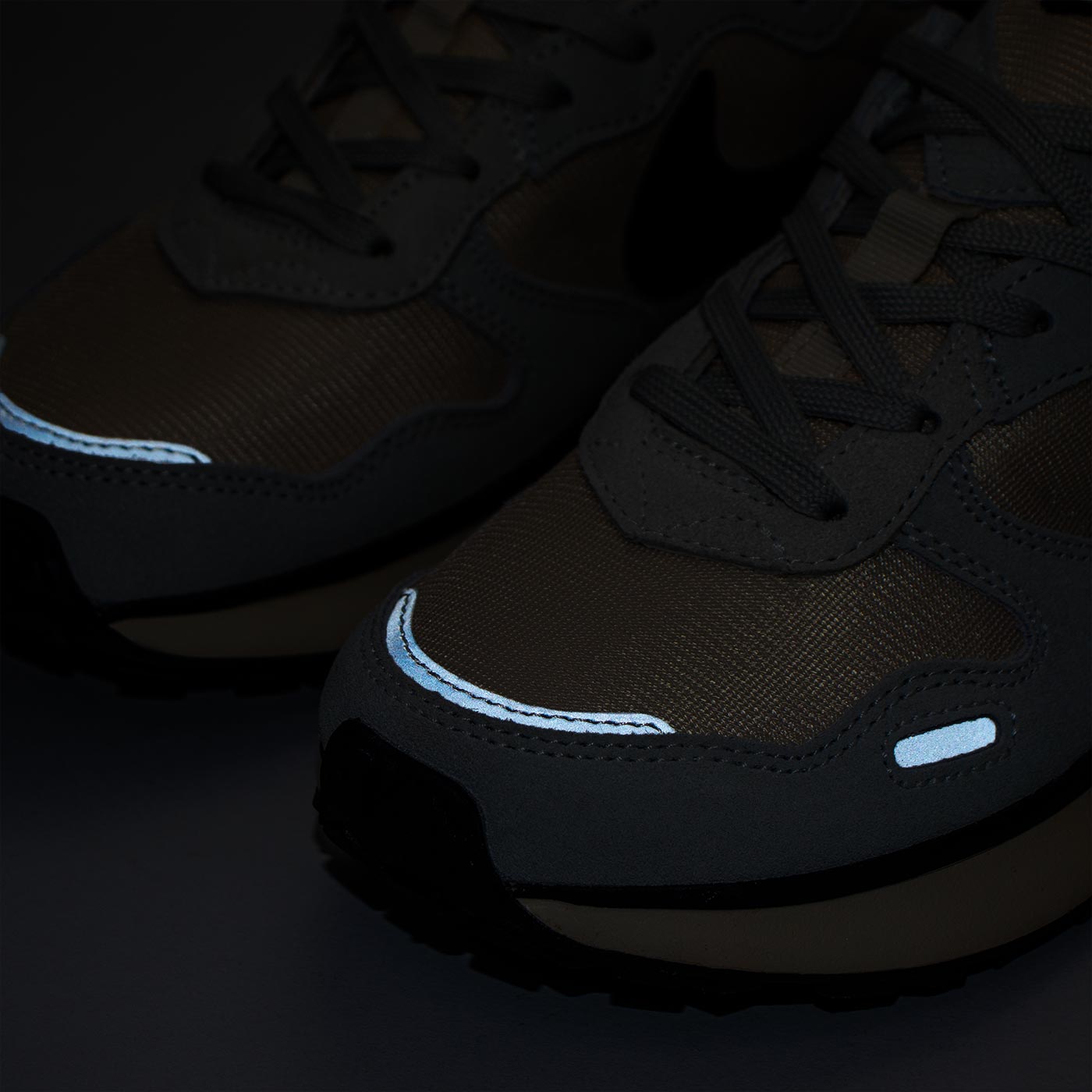 Кроссовки Nike Waffle Phoenix Waffle Grey Кроссовки Nike Waffle Phoenix Waffle Grey