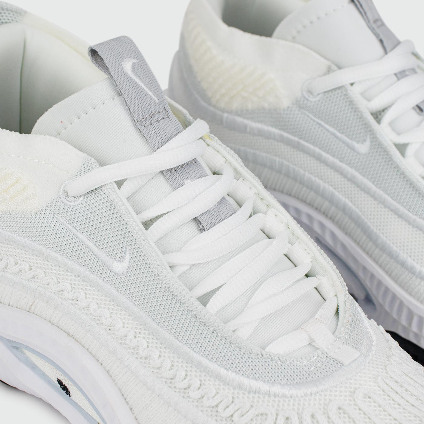 Кроссовки Nike Cosmic Unity 3 White Кроссовки Nike Cosmic Unity 3 White