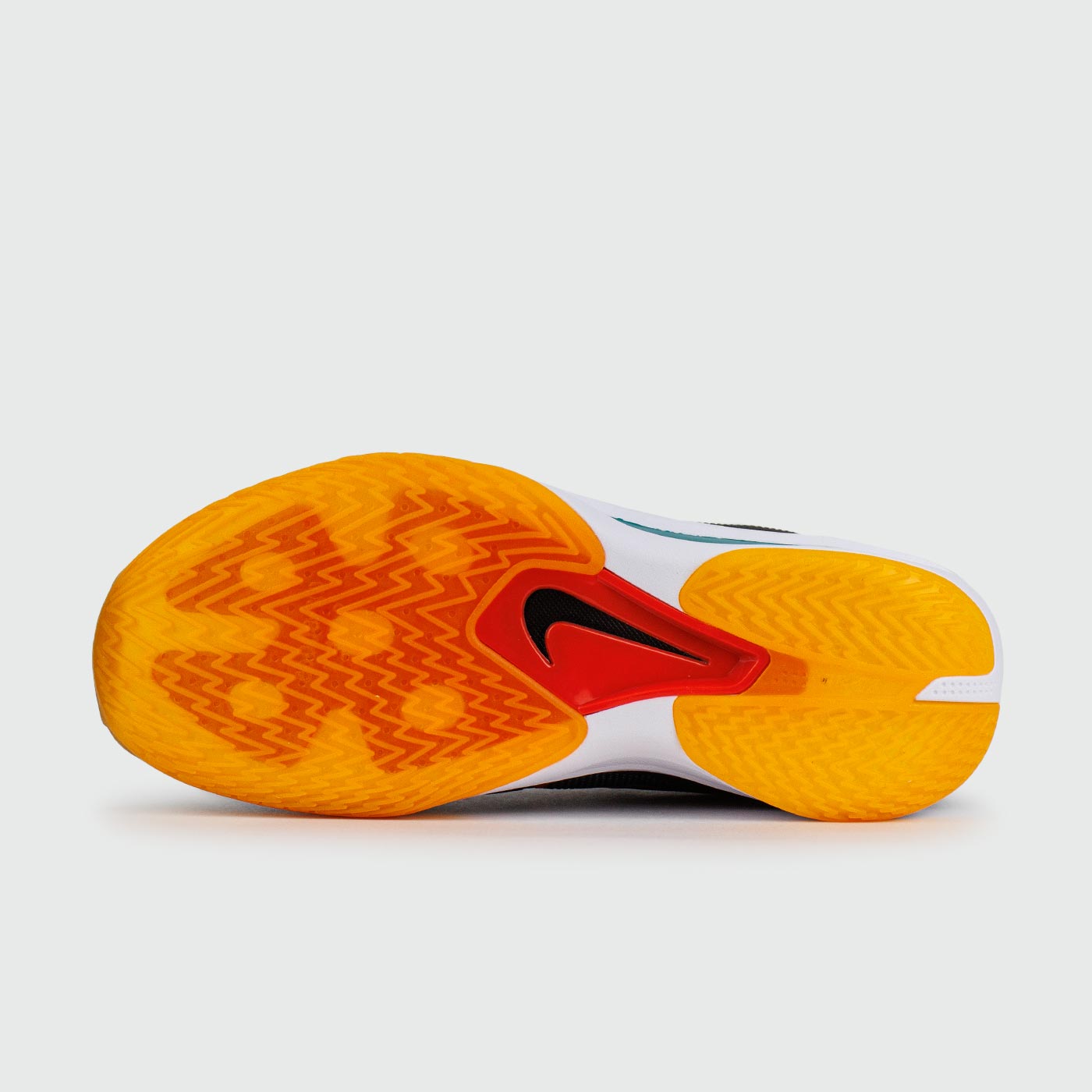 Кроссовки Nike Air Zoom G.T. Cut 3 Black White / Gum Кроссовки Nike Air Zoom G.T. Cut 3 Black White / Gum
