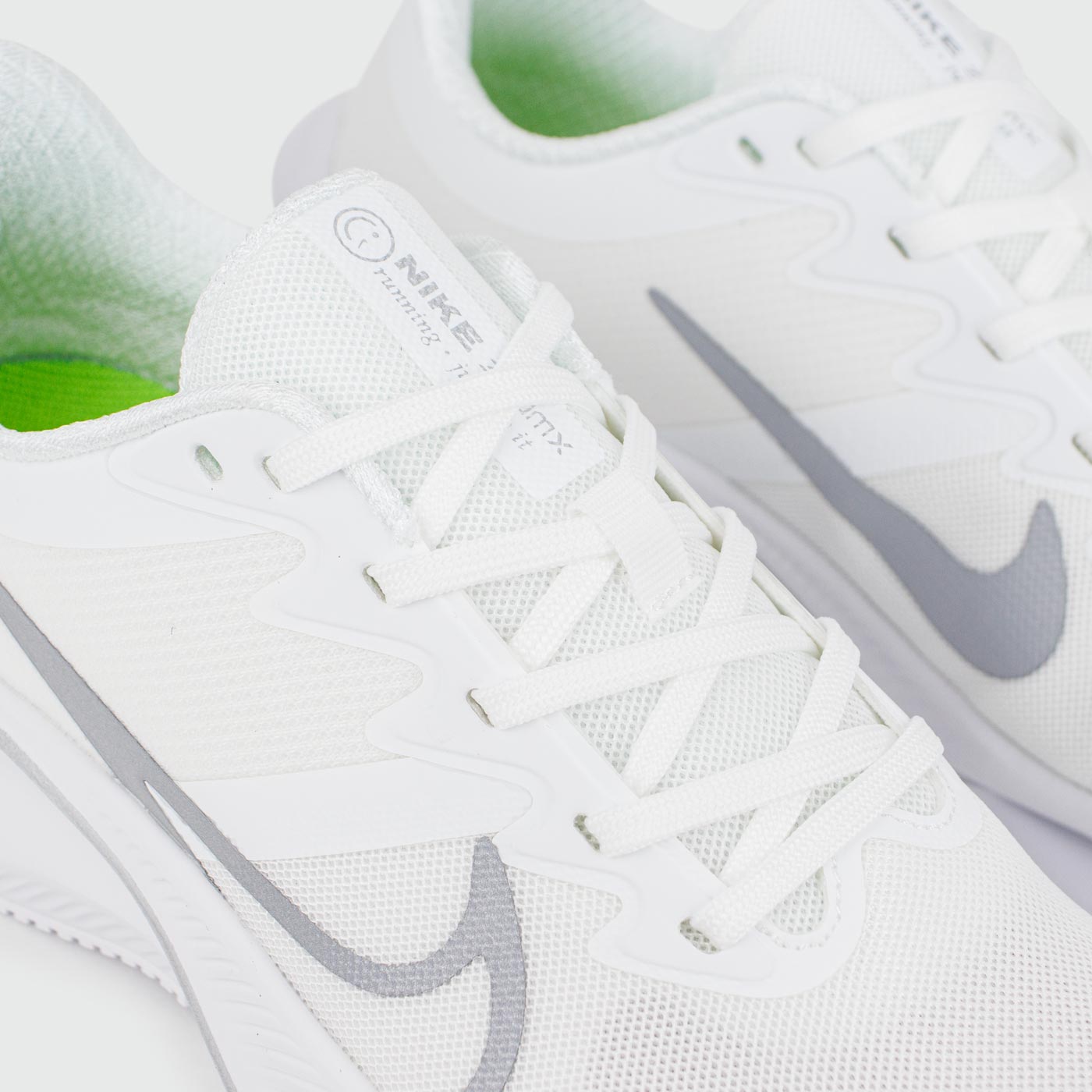 Кроссовки Nike ZoomX Smile White Grey Wmns Кроссовки Nike ZoomX Smile White Grey Wmns