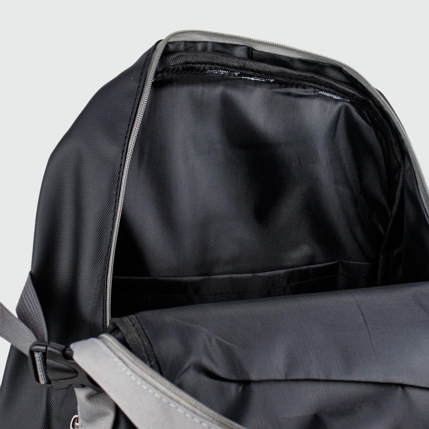 Рюкзак The North Face Grey Рюкзак The North Face Grey