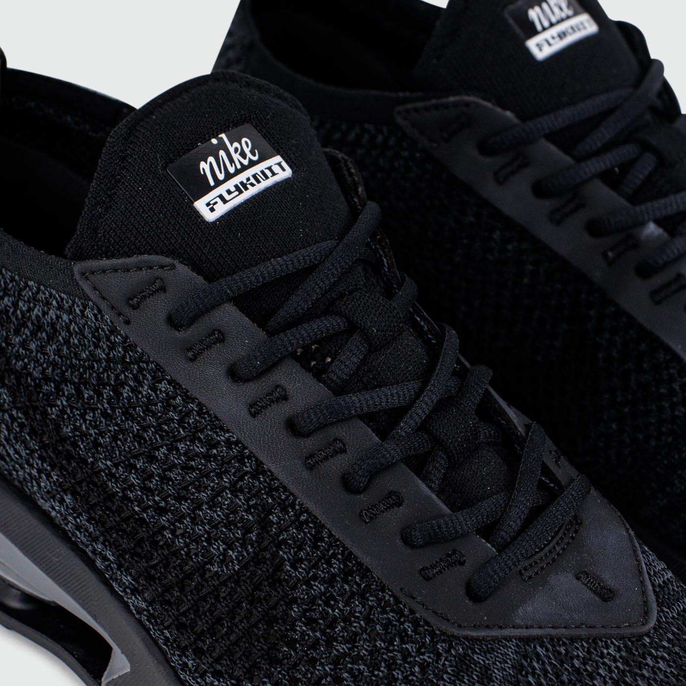 Кроссовки Nike Air Max Flyknit Racer Black Grey Кроссовки Nike Air Max Flyknit Racer Black Grey