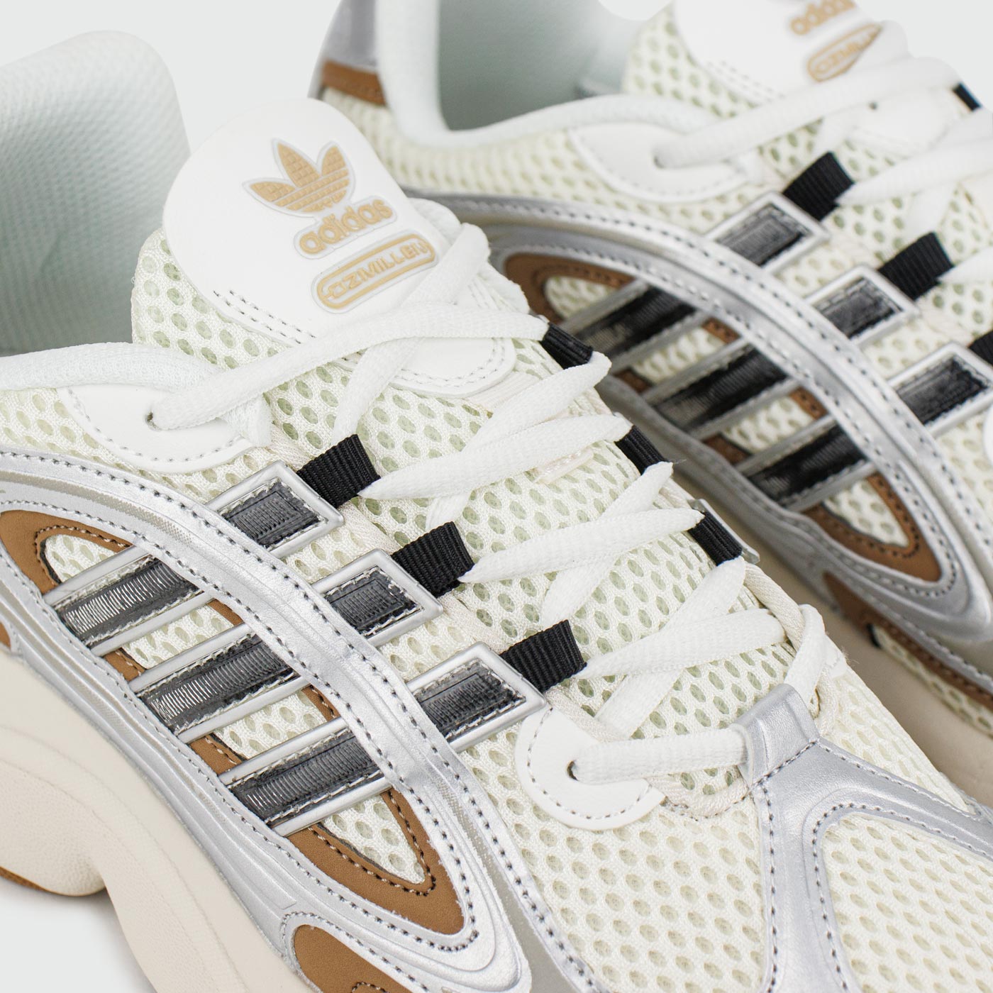 Кроссовки Adidas Ozmillen Silver Beige Кроссовки Adidas Ozmillen Silver Beige