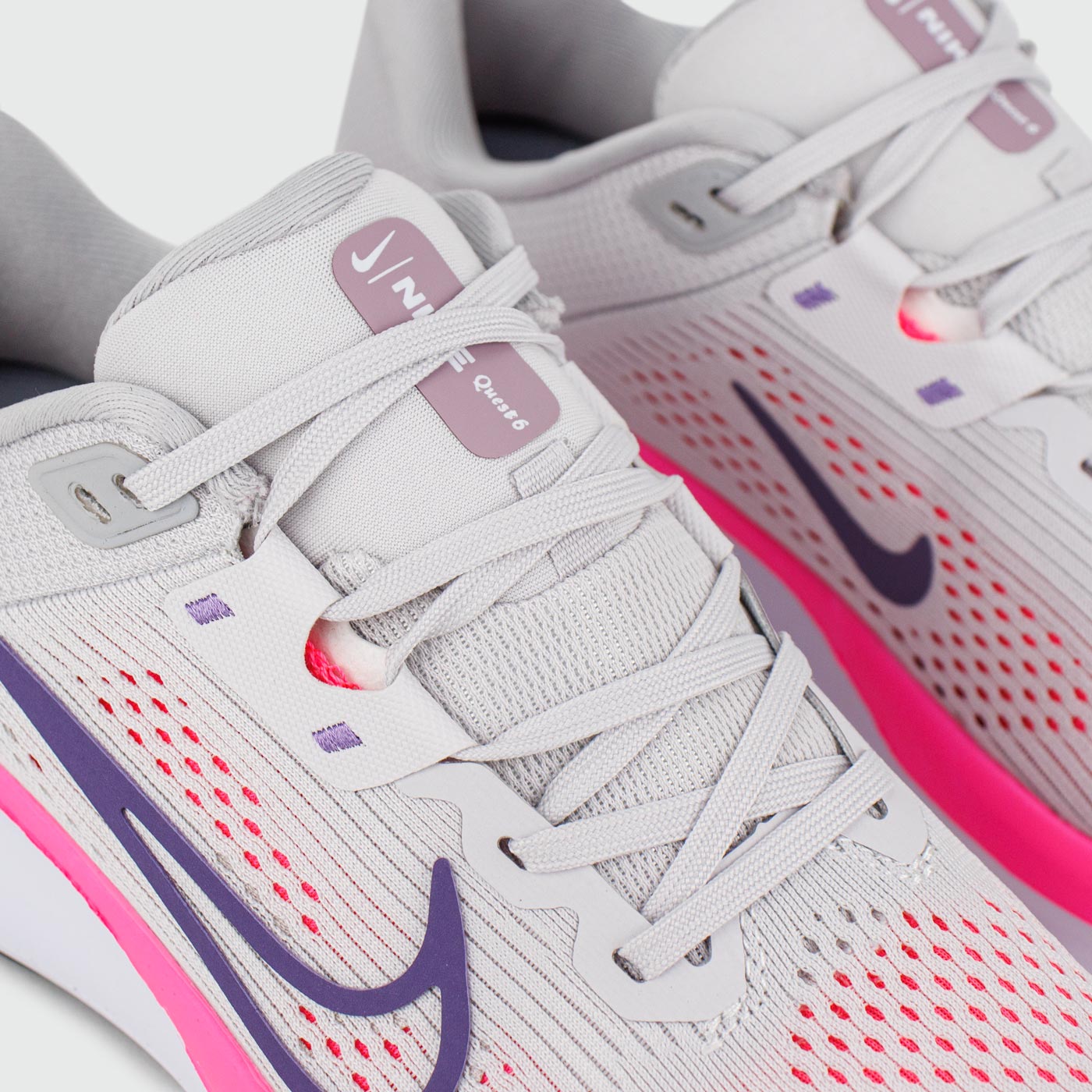 Кроссовки Nike Quest 6 Grey Pink White Wmns Кроссовки Nike Quest 6 Grey Pink White Wmns