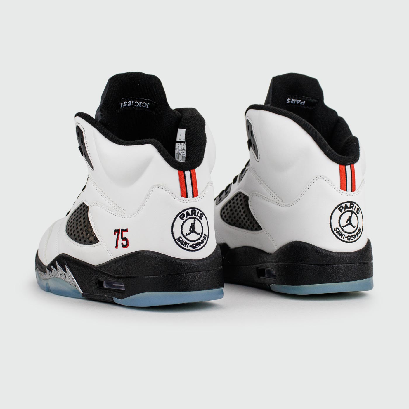Кроссовки Air Jordan 5 White Black x PARIS Кроссовки Air Jordan 5 White Black x PARIS