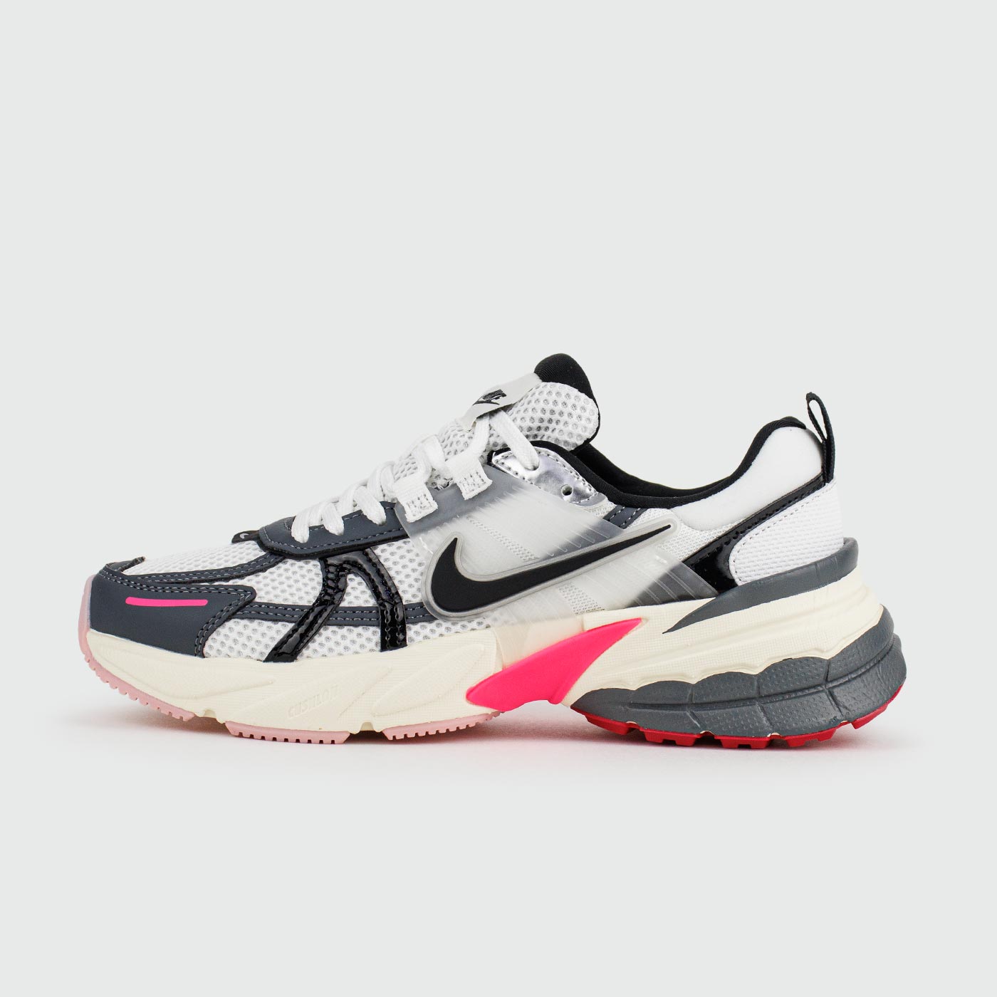 Кроссовки Nike V2K Run White Grey Wmns Кроссовки Nike V2K Run White Grey Wmns