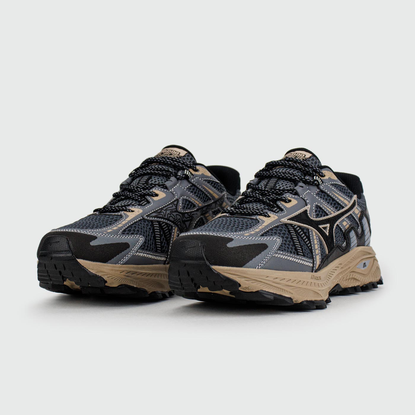Кроссовки Mizuno Racer Trail Grey Beige Кроссовки Mizuno Racer Trail Grey Beige