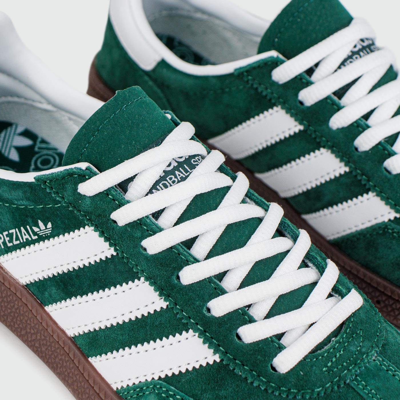 Кроссовки Adidas Spezial Green / Gum Wmns
