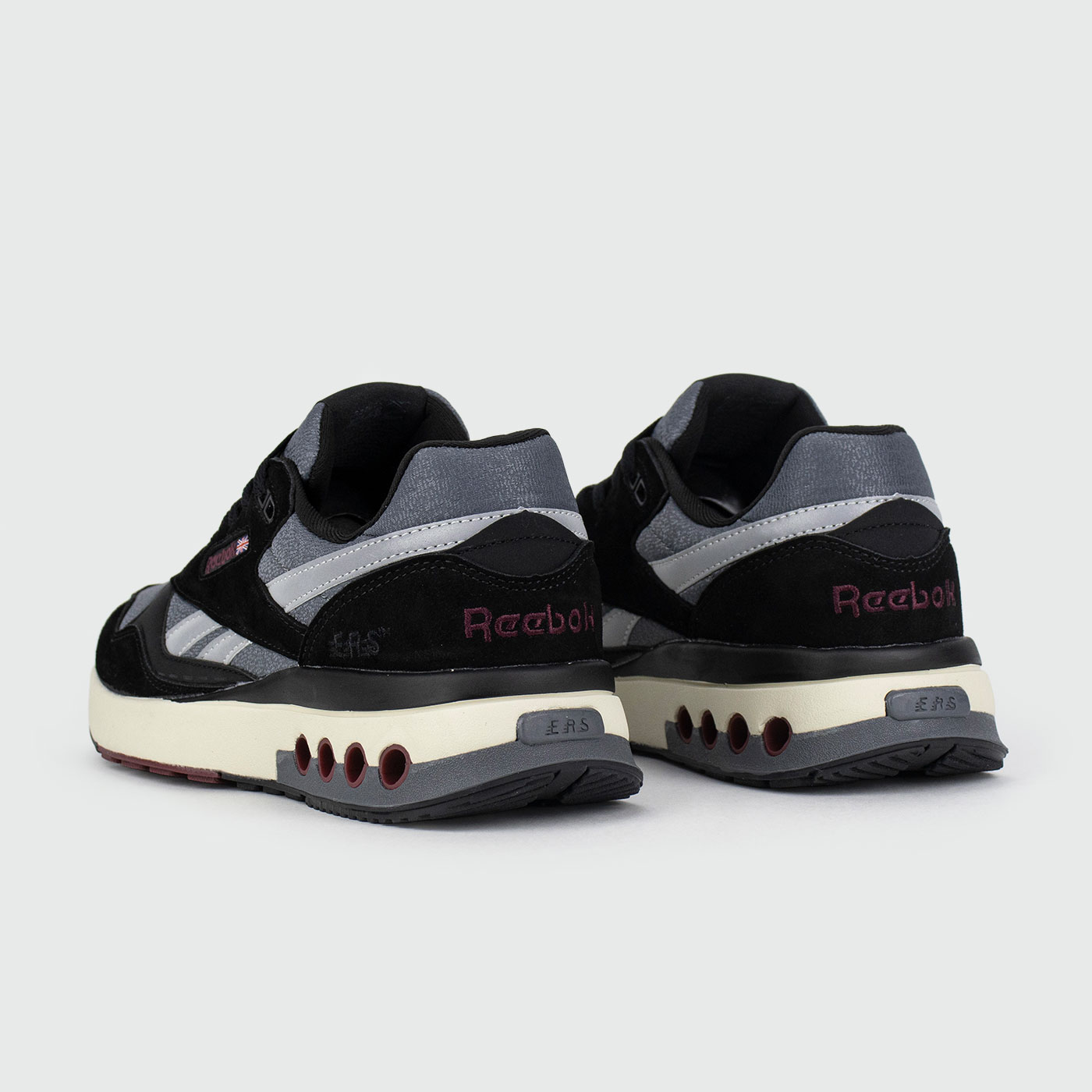 Кроссовки Reebok ERS WORLD Black White
