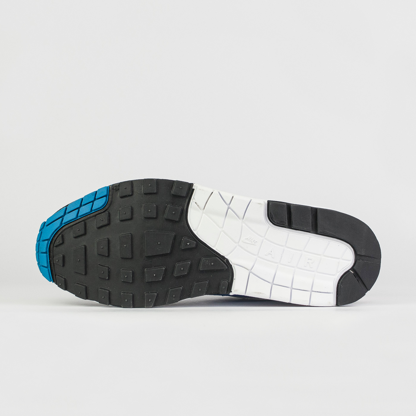Кроссовки Nike Air Max 1 White / Black / Blue Кроссовки Nike Air Max 1 White / Black / Blue