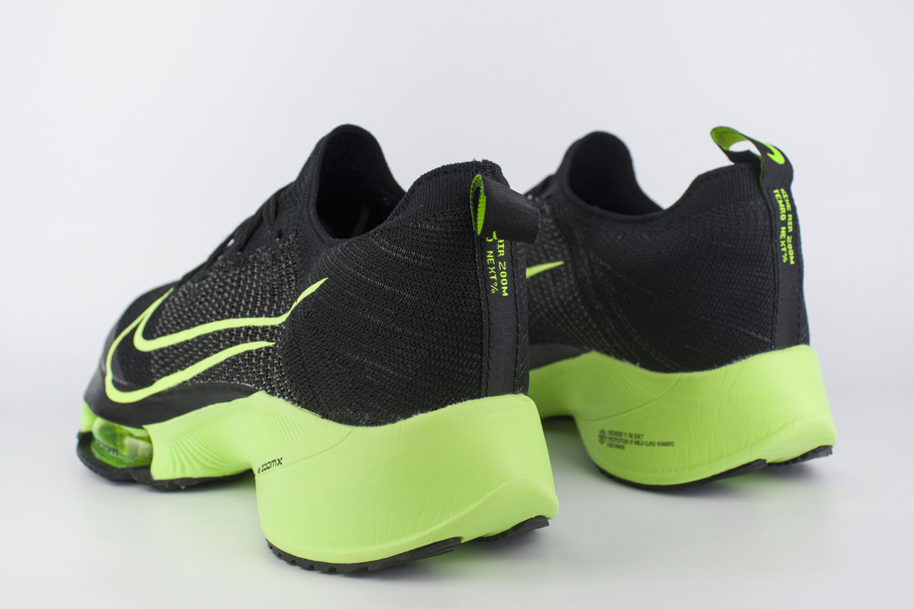 Кроссовки Nike Air Zoom Tempo Next Black / Green Кроссовки Nike Air Zoom Tempo Next Black / Green