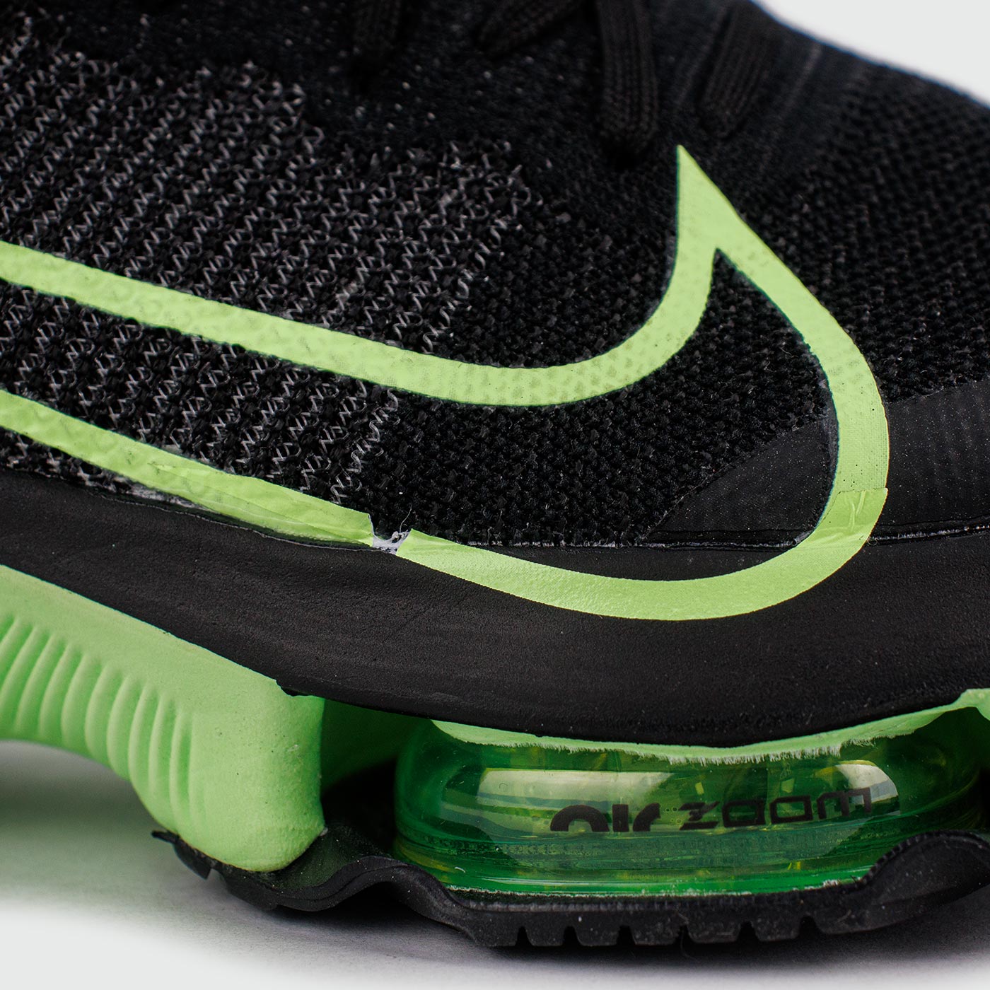 Кроссовки Nike Air Zoom Tempo Next Black / Green Кроссовки Nike Air Zoom Tempo Next Black / Green