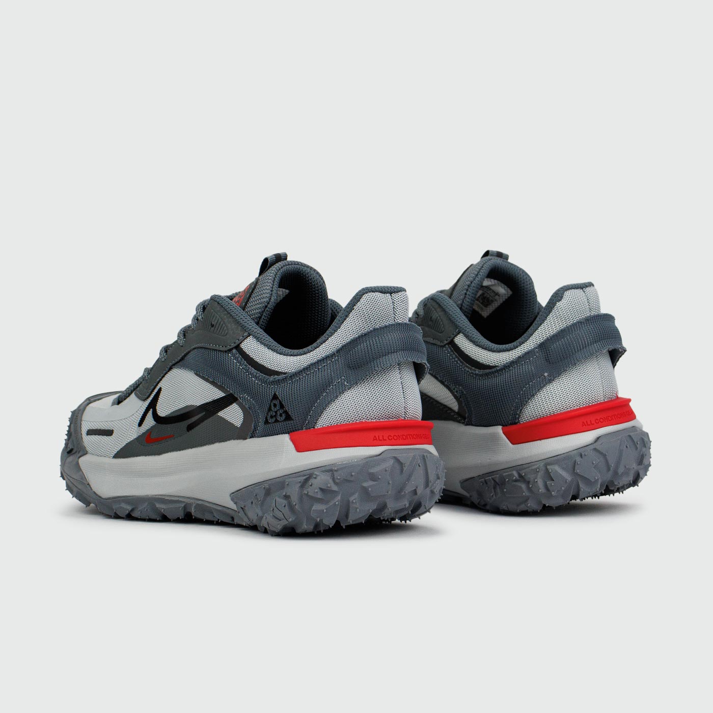 Кроссовки Nike ACG Mountain Fly 2 Low Gtx Grey Red Кроссовки Nike ACG Mountain Fly 2 Low Gtx Grey Red