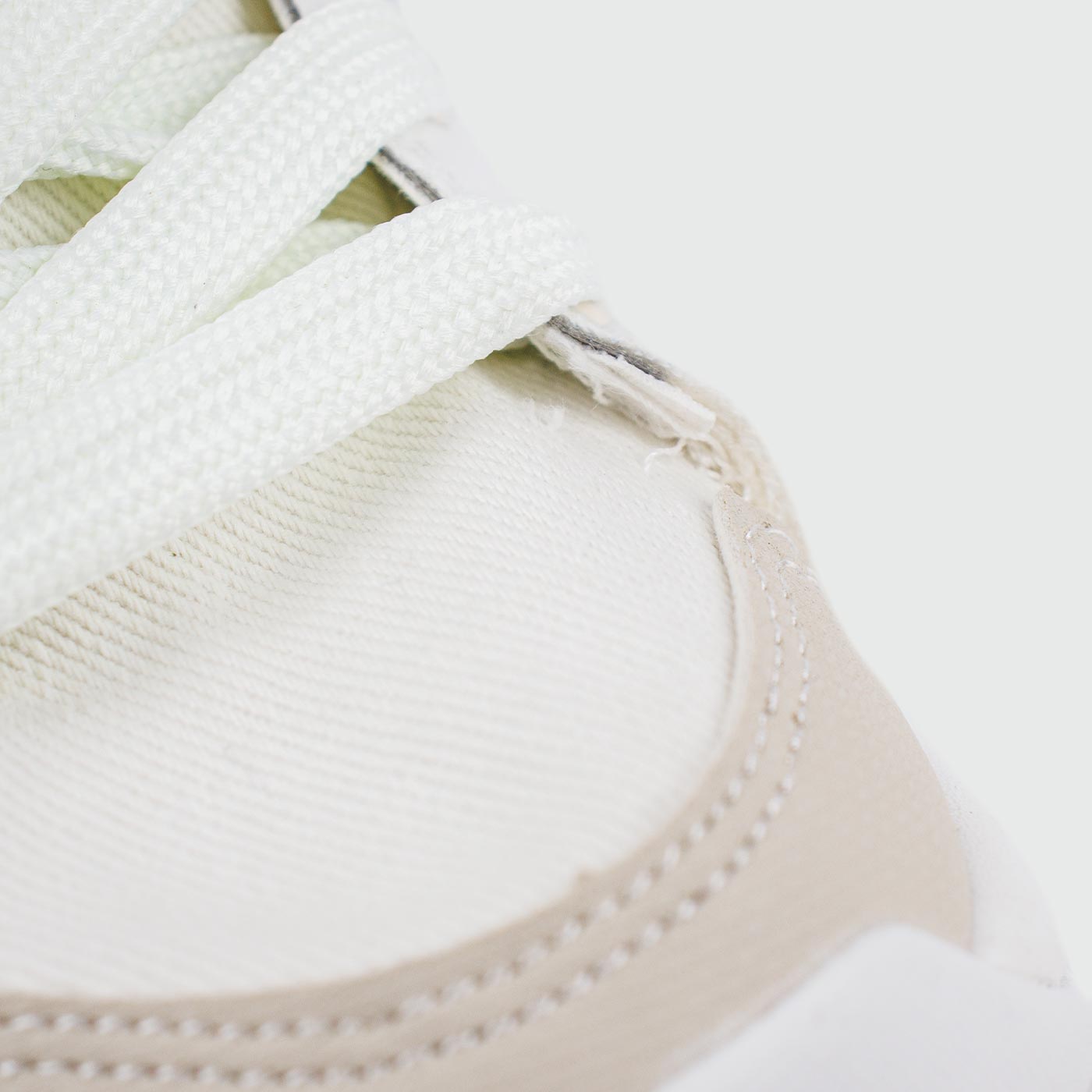 Кроссовки Fila WMNS White Кроссовки Fila WMNS White