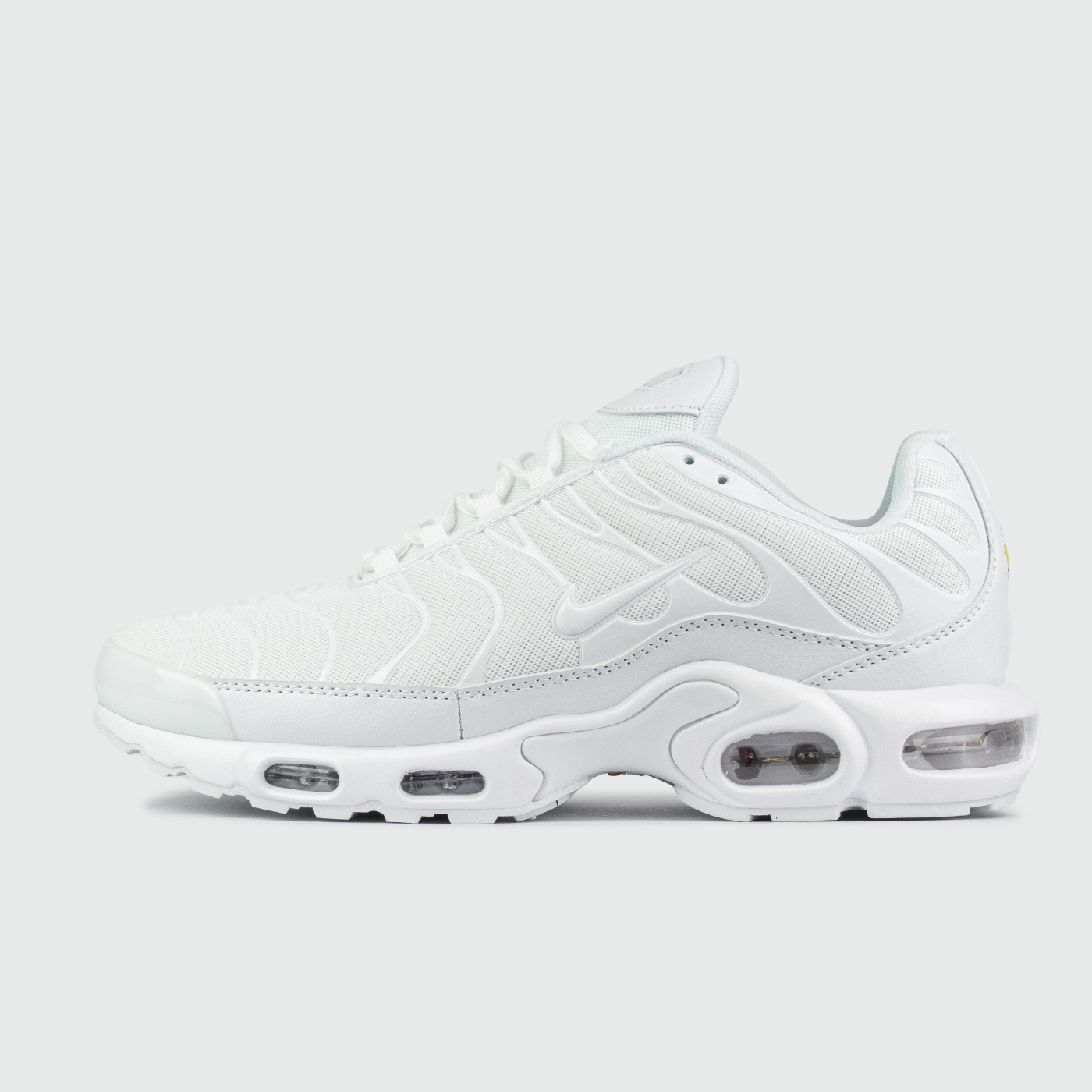 Кроссовки Nike Air Max Plus Tn Wmns Triple White new Кроссовки Nike Air Max Plus Tn Wmns Triple White new